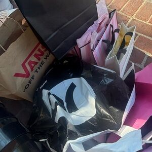 Meet your Posher, Olivia